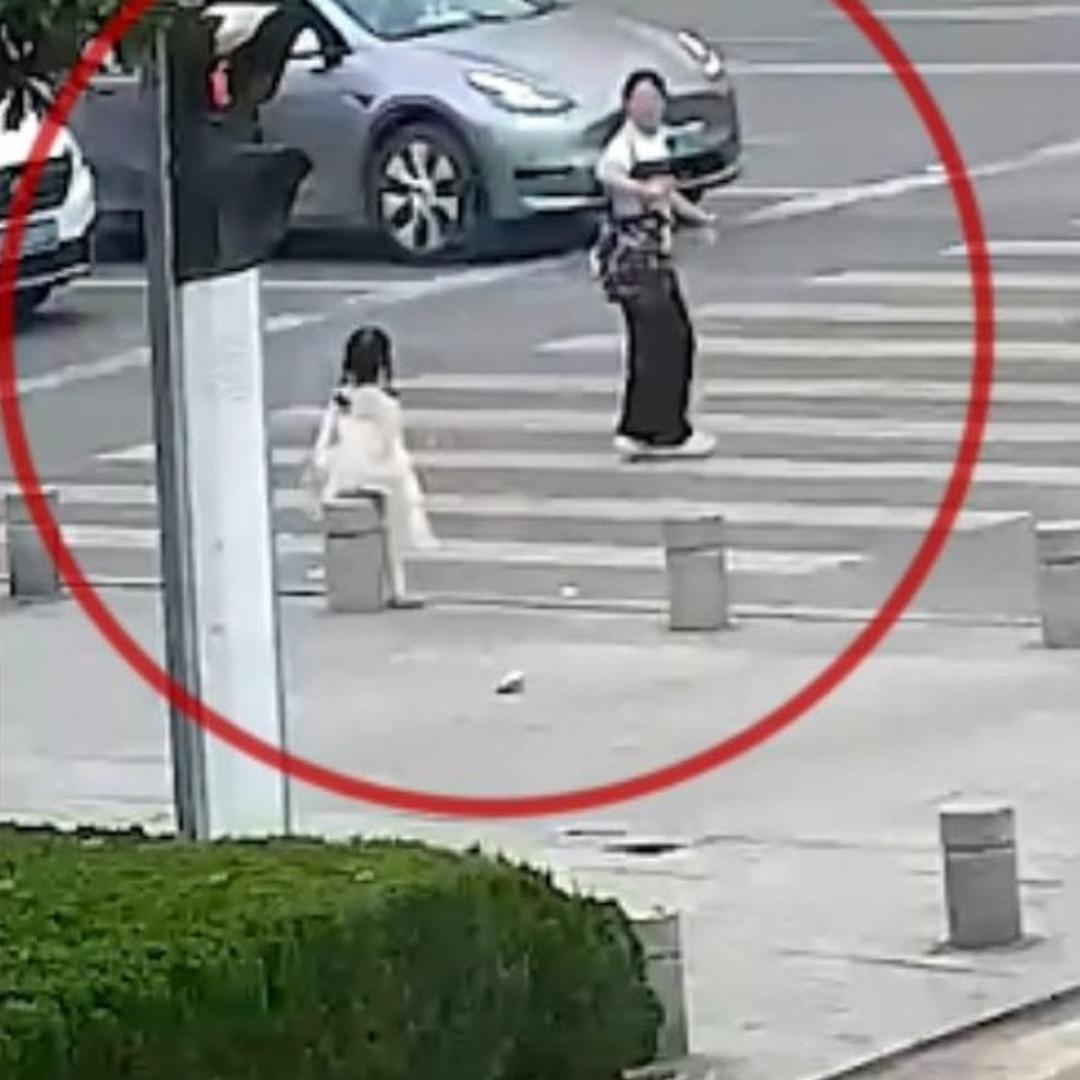 警方回应女童校内遇车祸身亡