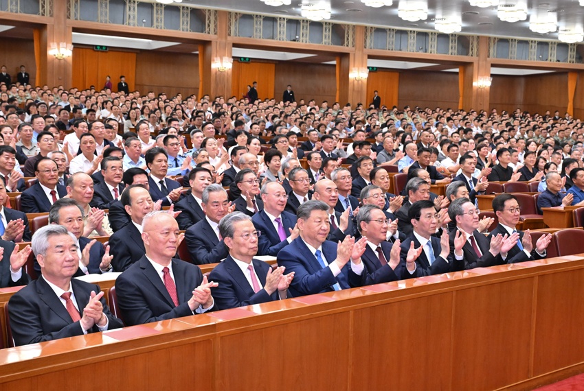 中国国民党青年部主任:“去中国化”导致台湾同学丢失宝贵的文化记忆